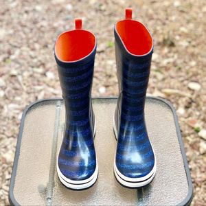 Helly Hensen Rain Boots Size 7 Mid-calf